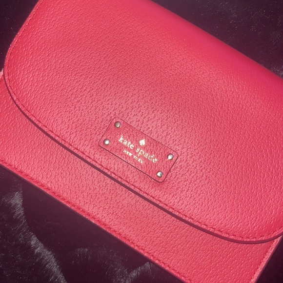 NWT Kate spade bad red - Picture 2 of 5